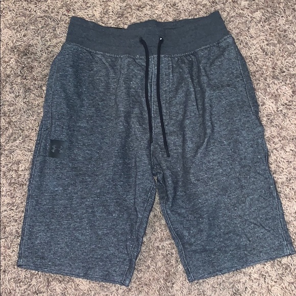 Under Armour Sweatshorts - Picture 1 of 4